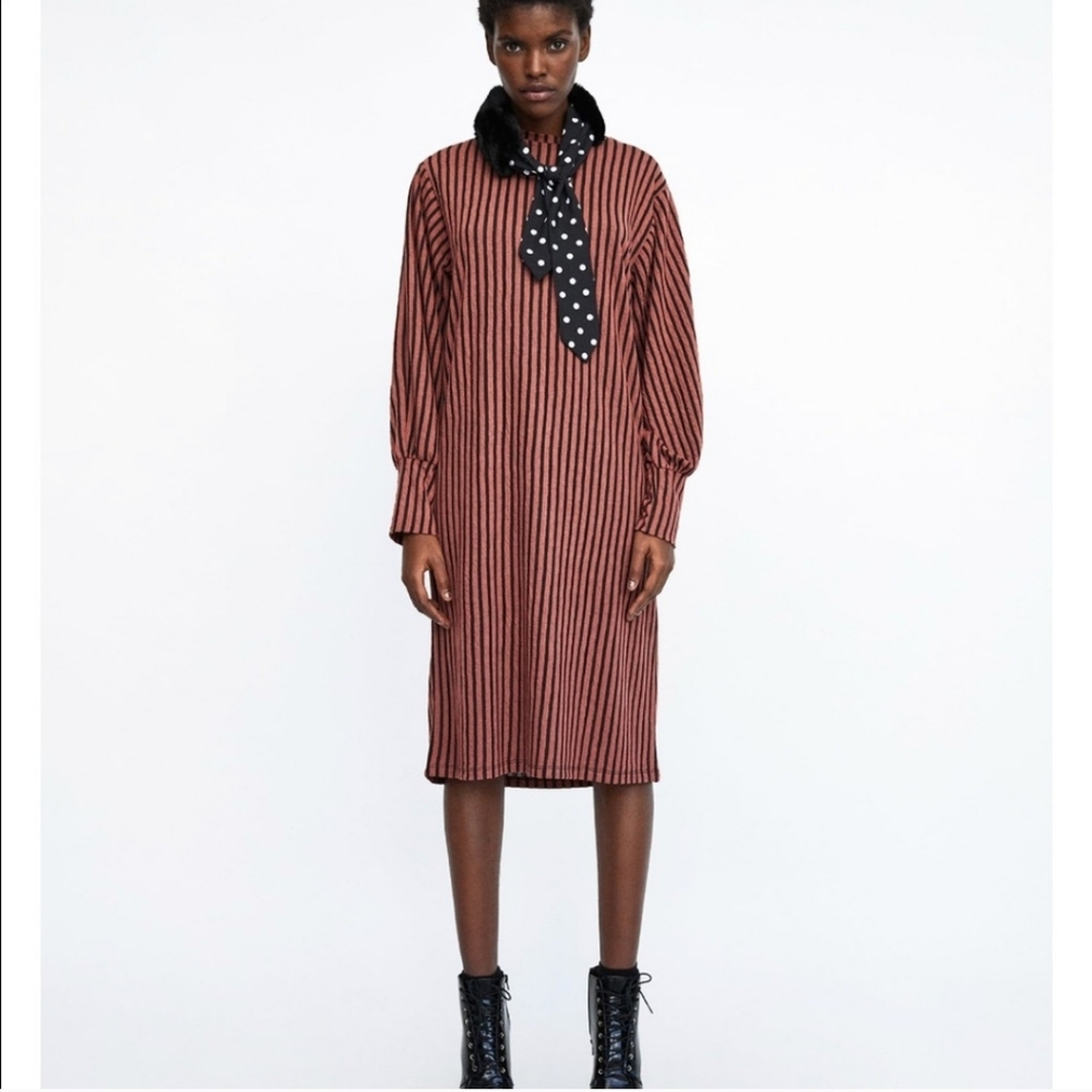 Zara Trafaluc Mauve and Black Vertical Striped Midi Dress Size Medium